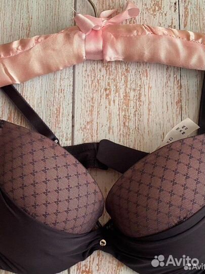 Бюстгальтер 70 D Chantelle “Darjeeling”