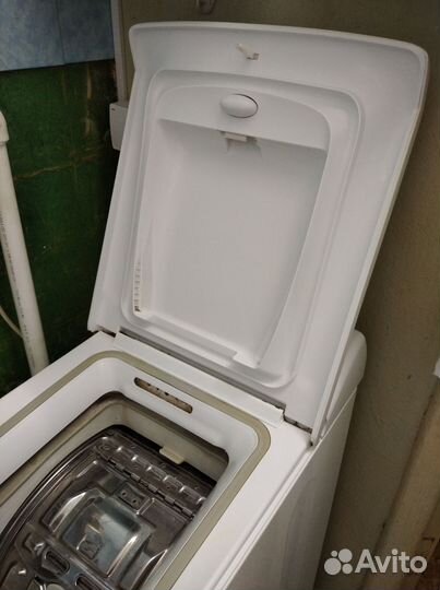 Стиральная машина ariston Италия