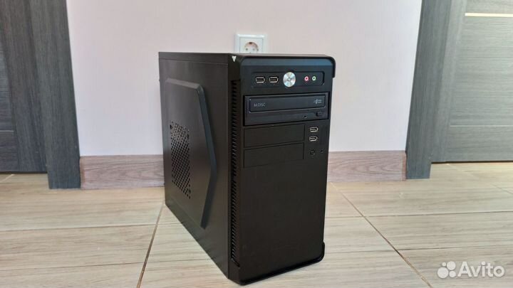 Компьютер (i3-4170, AMD radeon r7 350, 16gb ddr3)
