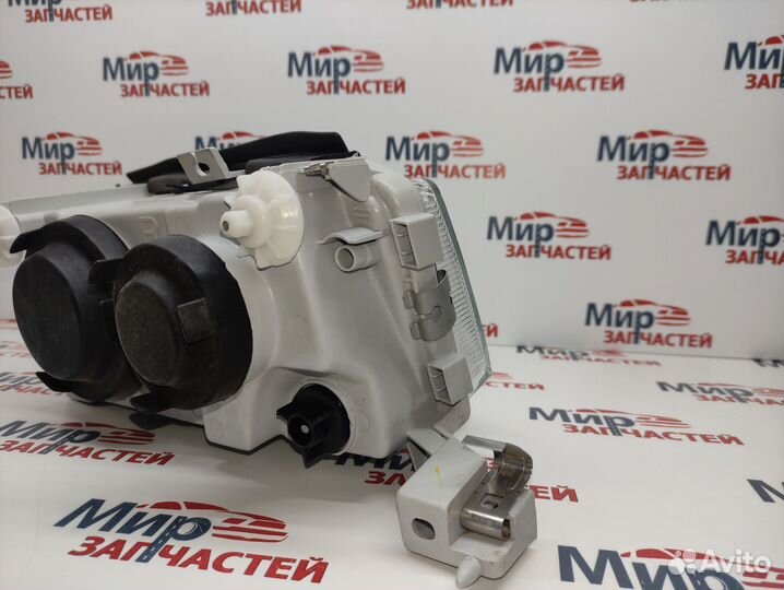 Фара skoda Octavia фонарь