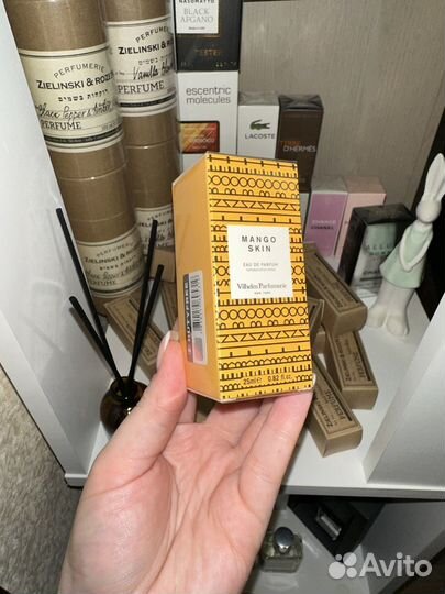 Духи из дюти фри Духи Mango Skin