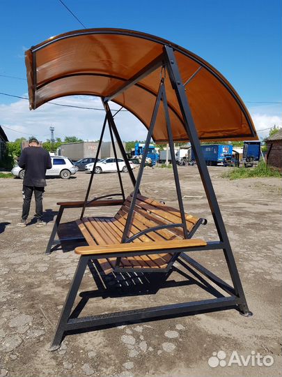 Качель уличная с навесом