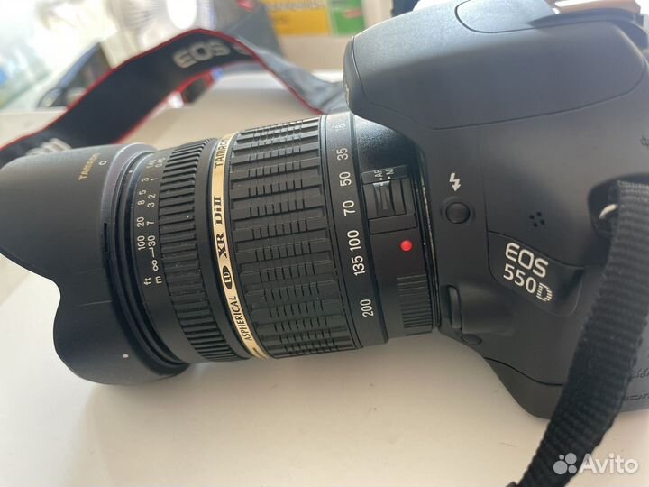 Зеркальный фотоаппарат canon 550d