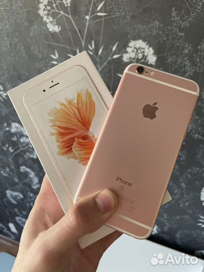 iPhone 6S, 64 ГБ