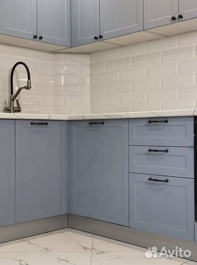 Кухня новая