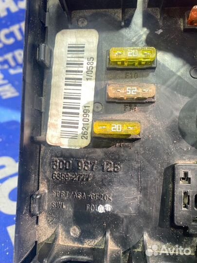 Блок предохранителей Volkswagen Passat Cc седан