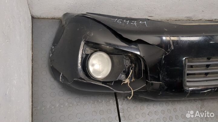 Фара противотуманная Toyota Sequoia 2008, 2011