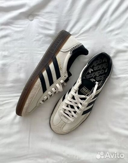 Кроссовки Adidas Spezial White