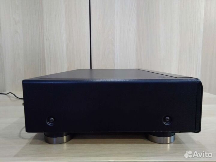 CD плеер Sony CDP-XE900