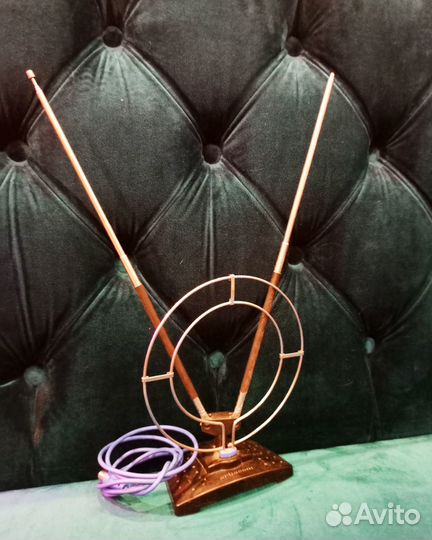 Комнатная антенна для цифрового тв