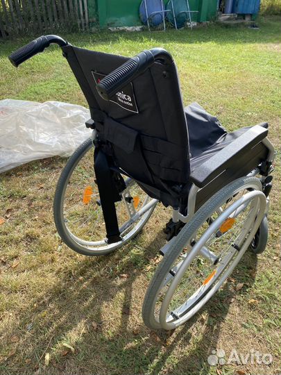 Коляска инвалидная