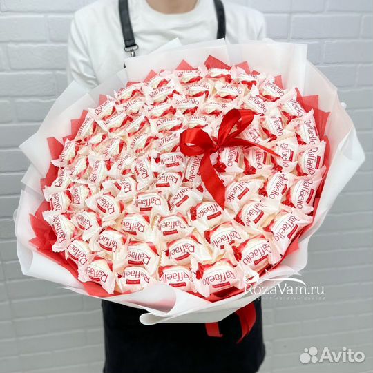 Съедобные букеты из конфет Рафаэлло