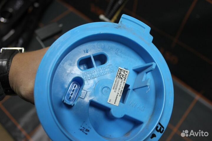 Volkswagen Tiguan - Топливный фильтр