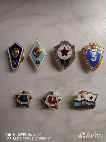 Тяжелые значки СССР