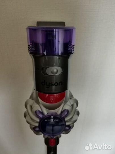 Пылесос Dyson V8 Fluffy Extra