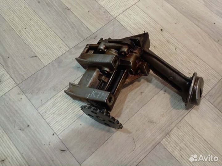 Насос масляный, маслонасос Renault Logan 2 K7M