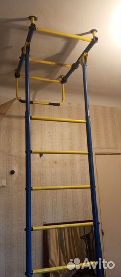 Шведская стенка в хорошем состоянии