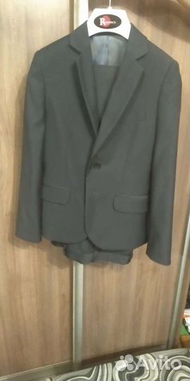 Школьный костюм