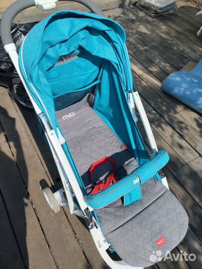 Коляска прогулочная