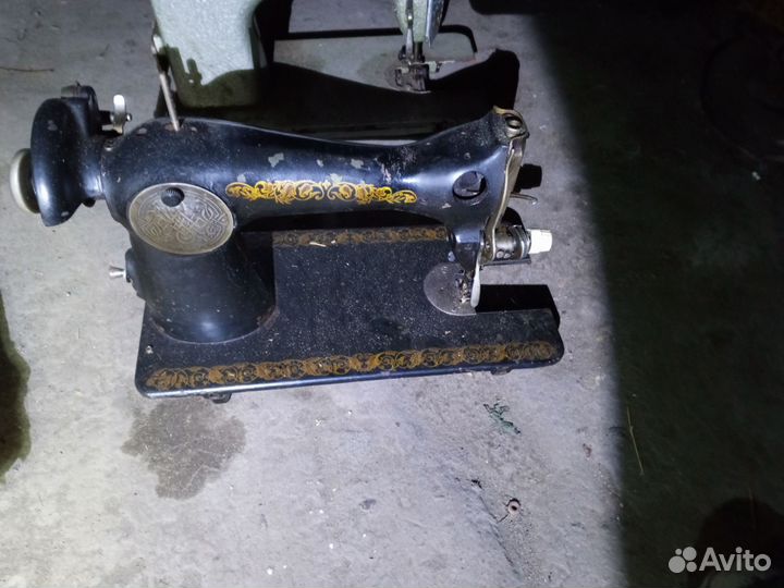 Швейная машина бу чайка