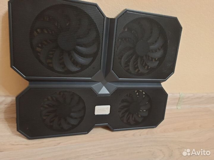 Подставка для ноутбука с вентиляторами Deepcool