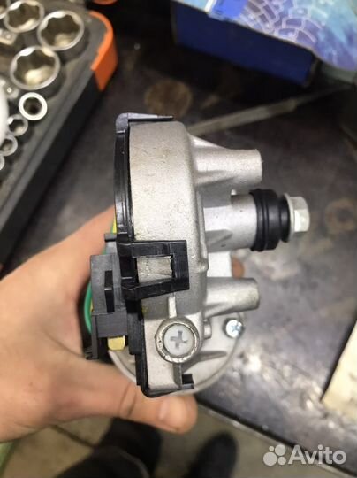Моторчик стеклоочистителя ford focus 1