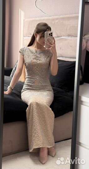 Вечернее платье