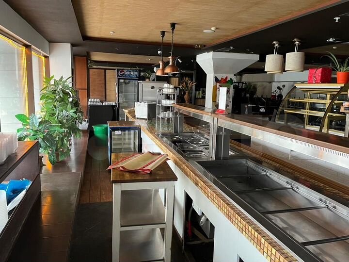 Сдам торговое помещение, 764.8 м²