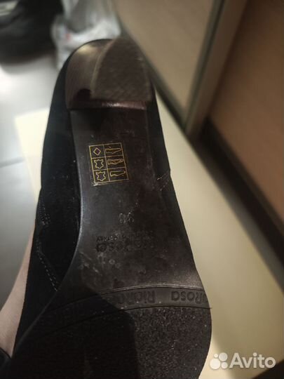 Зимние женские сапоги 38 натуральная замша новые