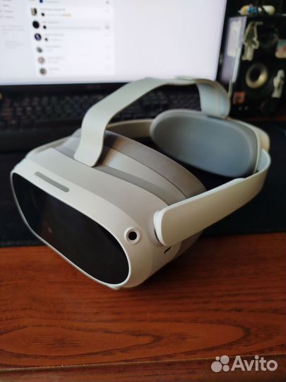 VR очки Pico 4