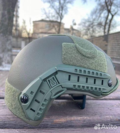 Военный пуленепробиваемый шлем