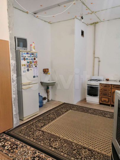 2-к. квартира, 61 м², 2/4 эт.