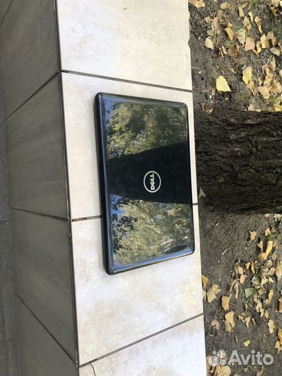 Dell 15 (core i5-7200,8gbDDR4,SSD512gb,Radeon 530