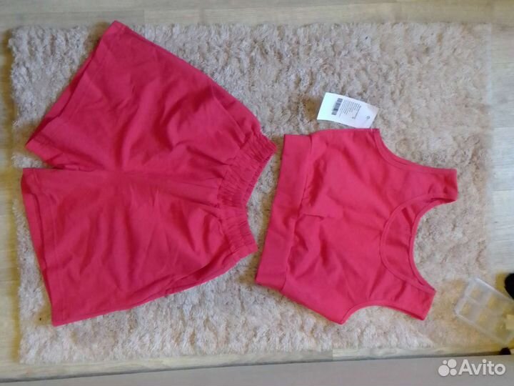 Спортивный костюм женский новый 42