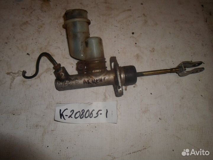 Цилиндр сцепления главный (Hyundai Accent)