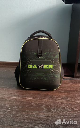 Продам школьный рюкзак