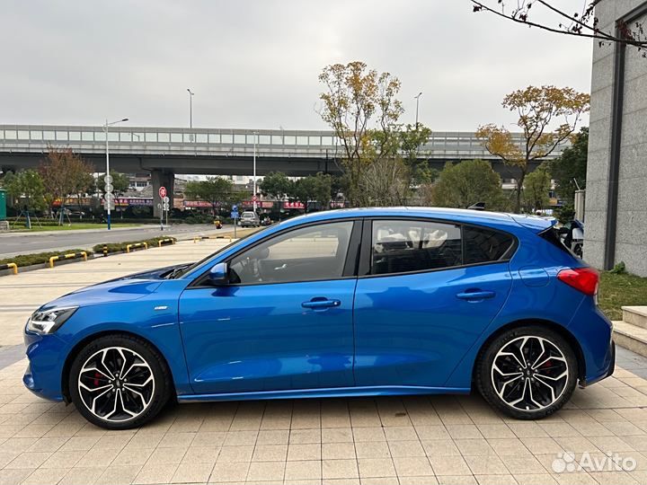 Ford Focus 1.5 AT, 2020, 60 000 км