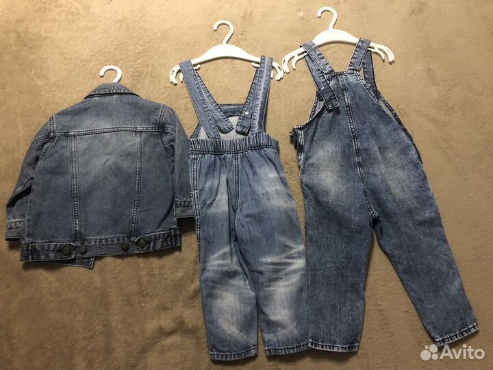 Джинсовый комбинезон