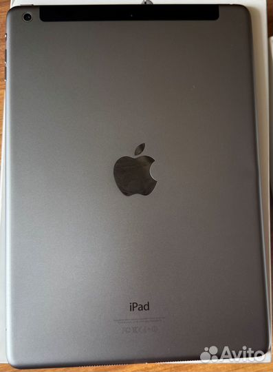 iPad Air 1-го поколения 32Гб Wi-Fi + Cellular