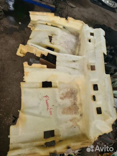 Шумоизоляция задняя Renault Fluence седан M4R 2011