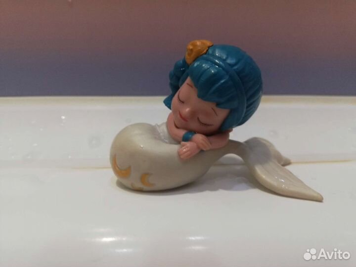 Фигурка русалочки