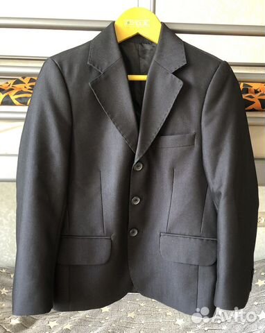 Школьный костюм