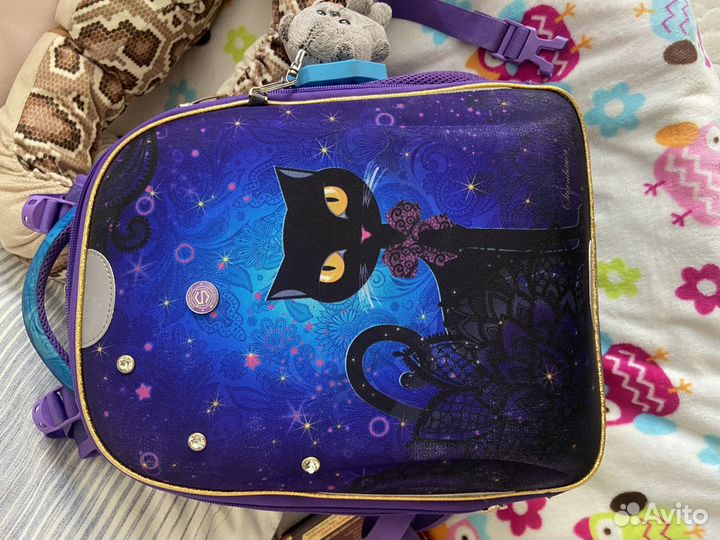 Портфель школьный