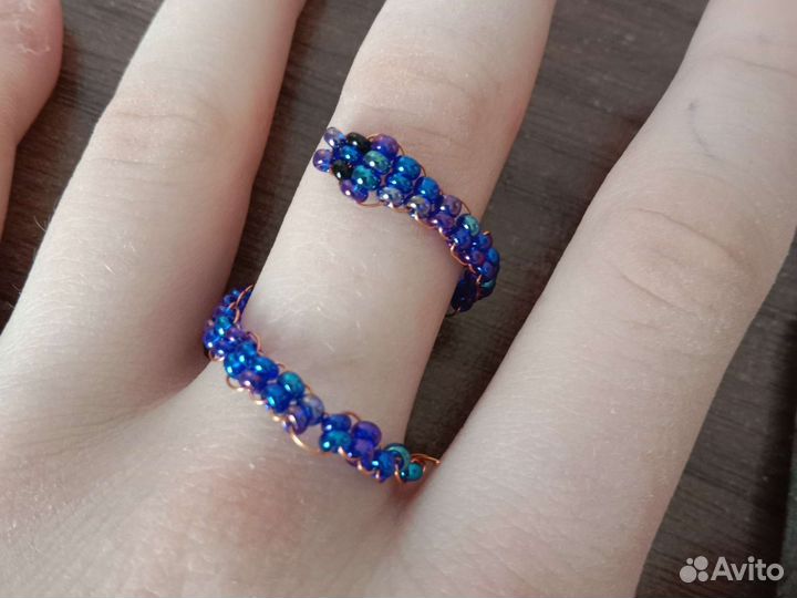 Змейки из бисера