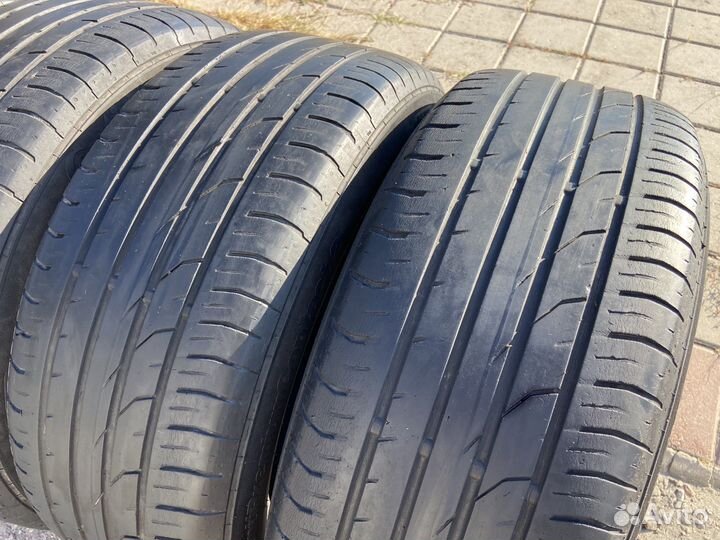 Continental ContiPremiumContact 2 215/55 R17