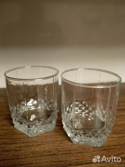 Стаканы бокалы