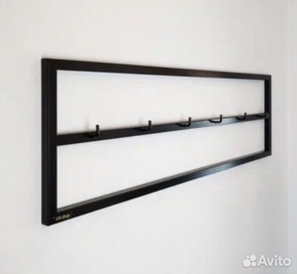 Вешалка настенная металлическая