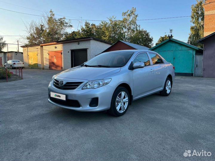 Toyota Corolla, 2011