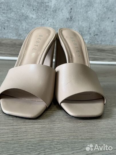 Босоножки женские 37 размер бежевые