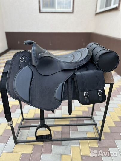 Седло для лошади